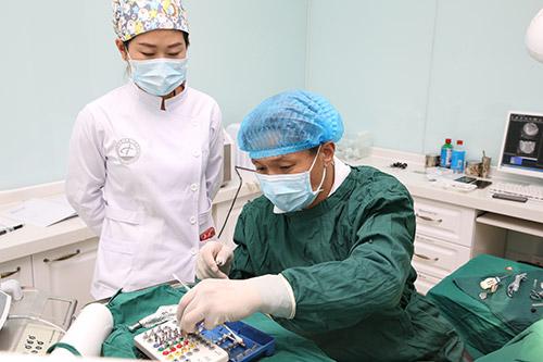 最新種牙技術(shù)詳解，步驟指南與操作要點(diǎn)