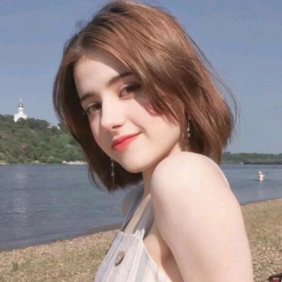 科技與藝術(shù)融合下的最新歐美女性頭像潮流風(fēng)采展示