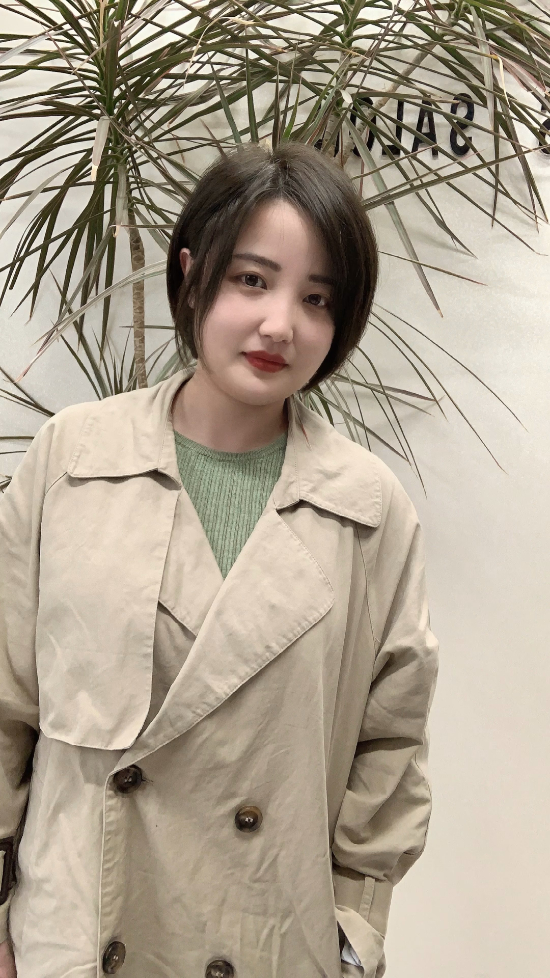 圓臉女生必備最新短發(fā)造型，小紅書(shū)上的流行趨勢一網(wǎng)打盡???♀?