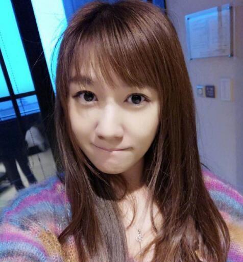 小蒼最新直播，探秘小巷獨特風(fēng)味小店之旅