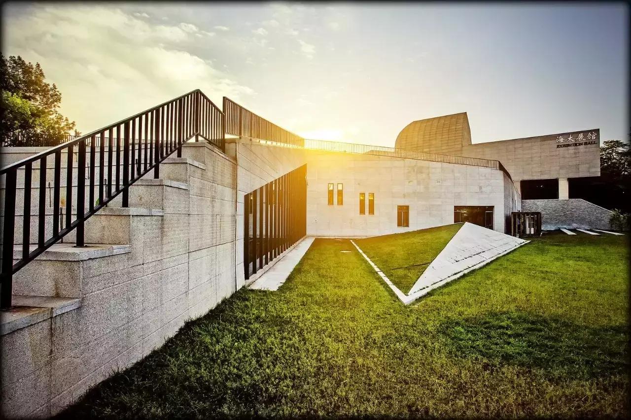 世界最新排名高校，科技巨擘的搖籃，未來(lái)教育革新之旅