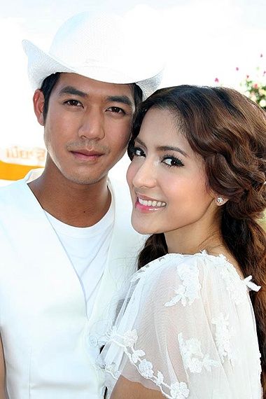 如何成為一名出色的演員并展現才華，旋轉的愛(ài)演員之路探索