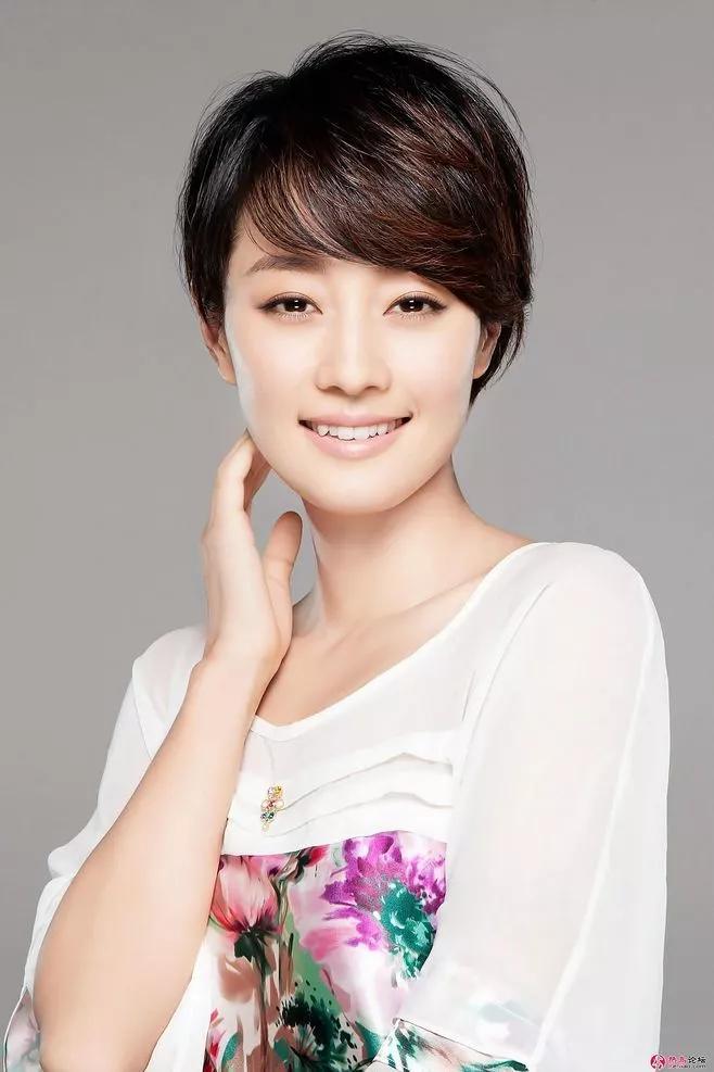 十大女明星傳奇星途，閃耀人生的傳奇故事