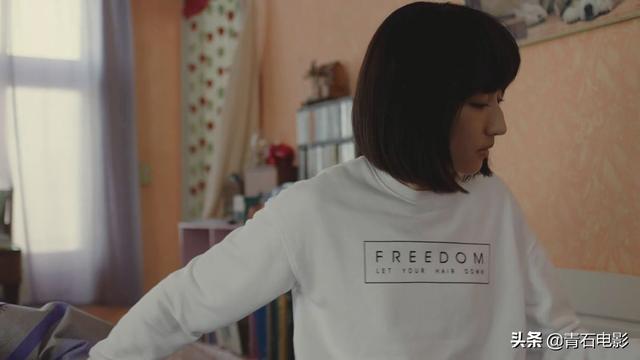 演員何佳，炸裂演技，魅力四射??