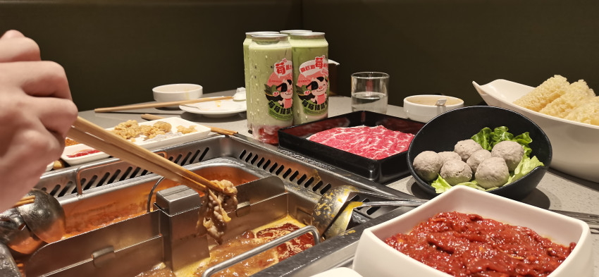 海底撈新動(dòng)態(tài)，探尋自然美景之旅，喚醒內心平靜之旅