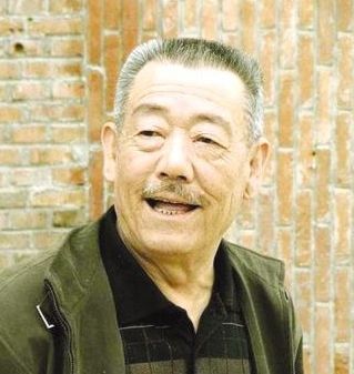 演員鰲，演藝之路的閃耀之星