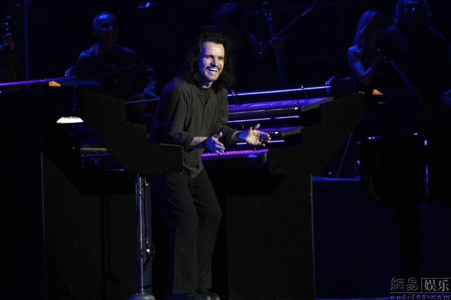 雅尼最新音樂(lè )專(zhuān)輯，音樂(lè )之家的溫馨日常之旅