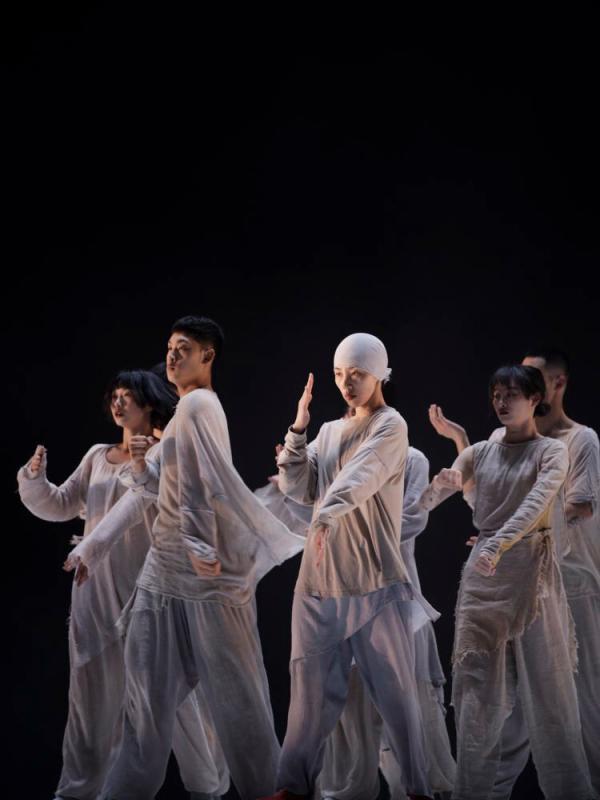 外國女明星名字大全，自然美景鼓舞之旅的明星閃耀之路