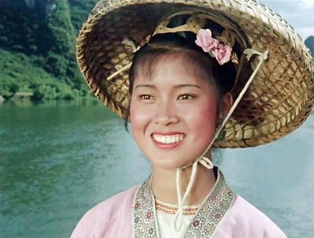 劉三姐電影，展現變化、自信與成就的力量傳奇之旅