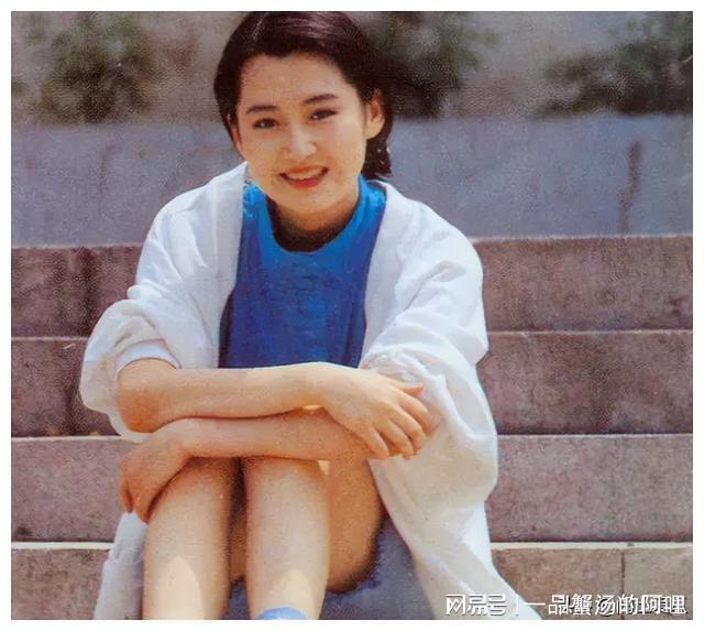 重磅推出，演員楊青科技新品，引領(lǐng)未來(lái)生活新潮流！