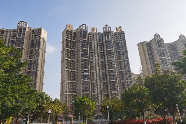 南沙保利城房?jì)r(jià)動(dòng)態(tài)，時(shí)代印記下的走勢與最新報價(jià)