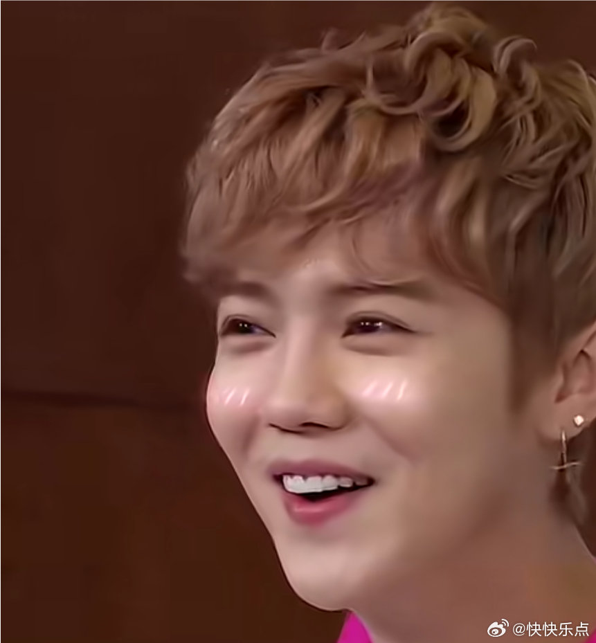 鹿晗最新消息動(dòng)態(tài)，城市音符與友情旋律的碰撞