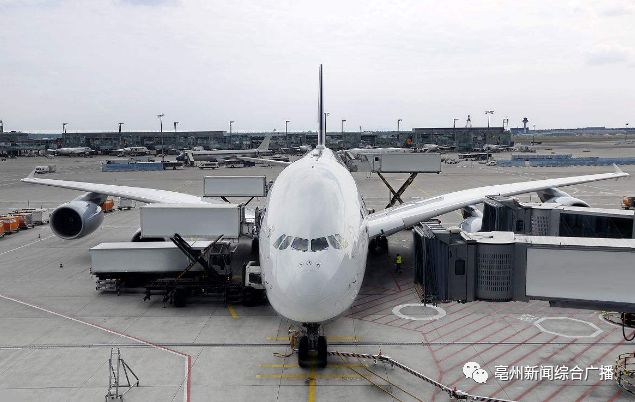 亳州機場(chǎng)最新動(dòng)態(tài)，飛翔的奇遇與友情的紐帶