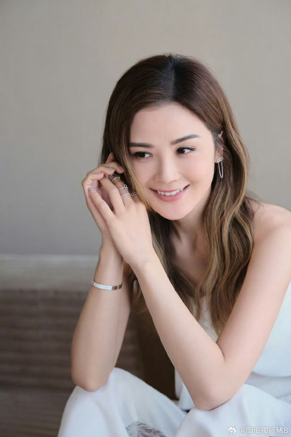 蔡卓妍最新電視劇，時(shí)代之光下的璀璨星辰