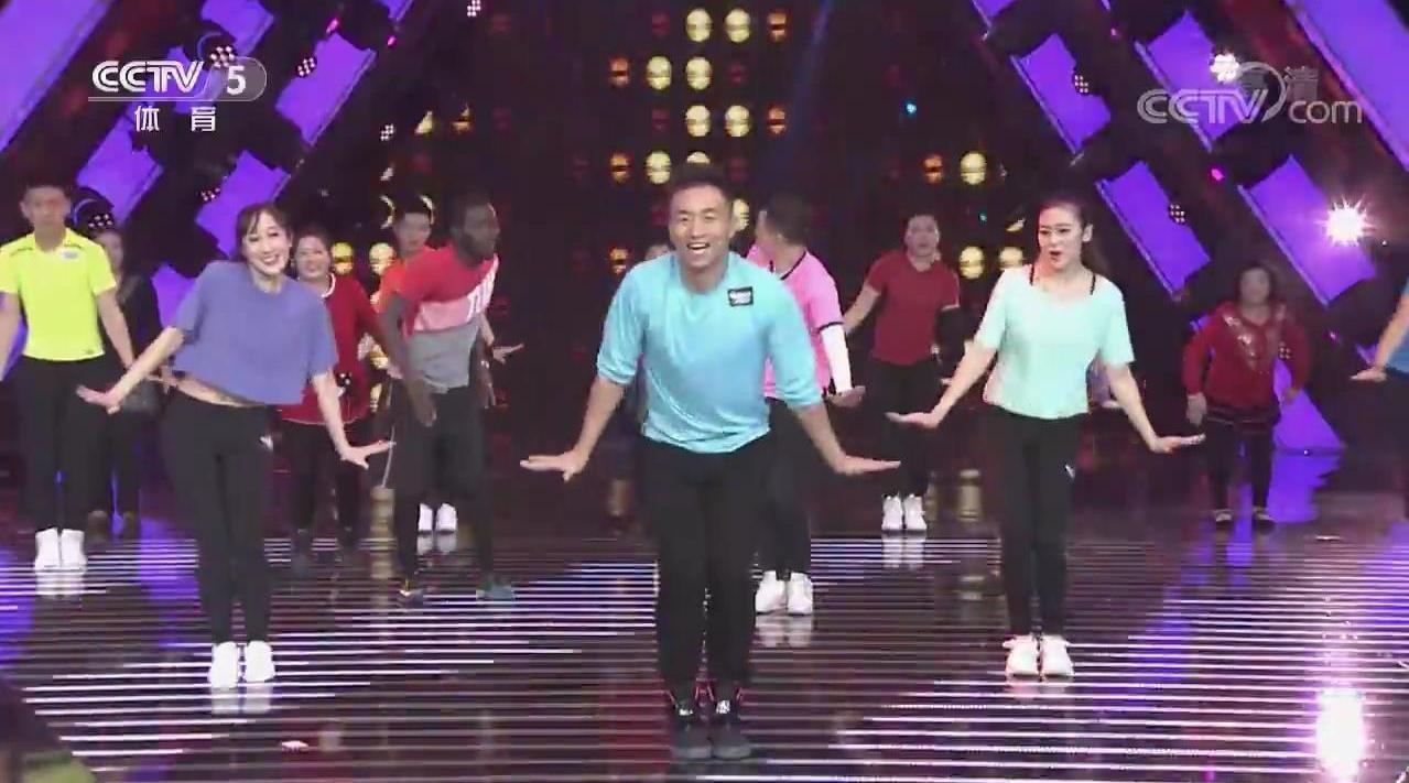 王廣成最新健身舞，小巷深處的舞動(dòng)魅力