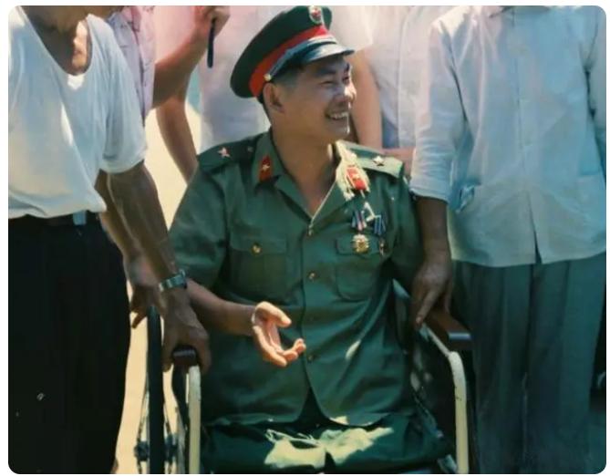 士官自主擇業(yè)政策新動(dòng)向，人生轉折的奇妙契機