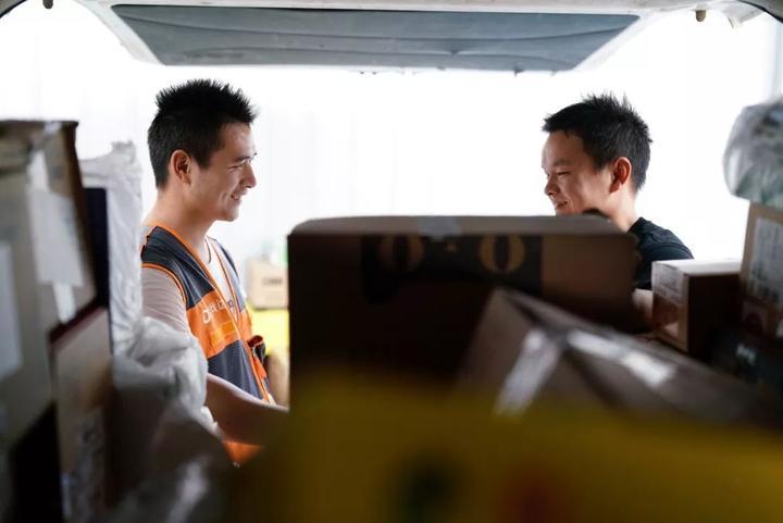 廣州最新兼職與科技新品亮相，體驗未來(lái)生活新紀元