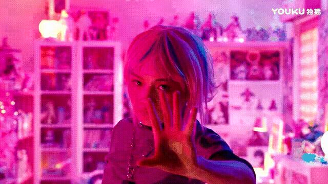 蘇菲最新廣告，多維度視角下的觀(guān)點(diǎn)碰撞與個(gè)人立場(chǎng)探討