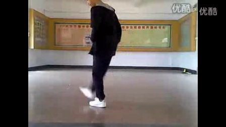 科技風(fēng)潮下的鬼步舞，炫麗交融的最新視頻欣賞