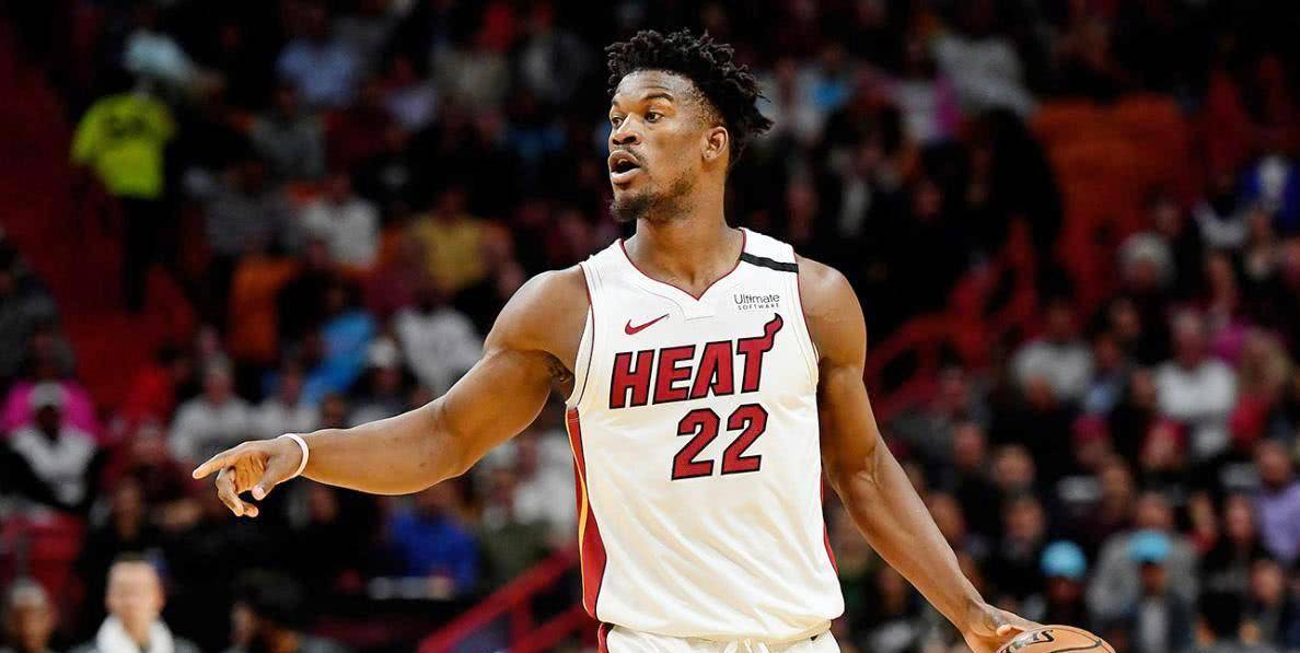 揭秘籃球巨星斯蒂芬·庫里最新合同金額，揭秘新篇章！