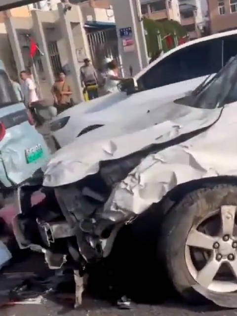 運動(dòng)場(chǎng)館燈具 第109頁(yè)