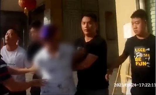 高科技引領(lǐng)偷窺新潮流，最新偷窺視頻獨家呈現