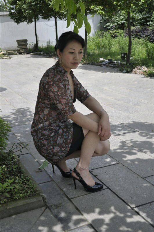 最新熟女論壇免費，自信與成就感的蛻變，熟女們的勵志前行之路！