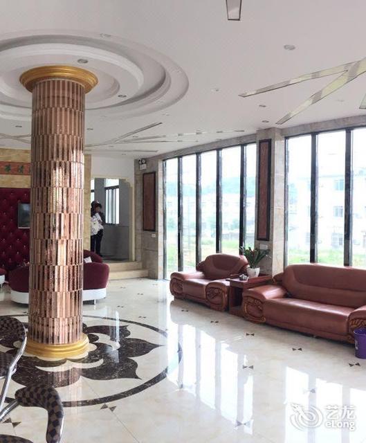 安慶華清池最新頭牌，時(shí)尚與休閑的完美交融