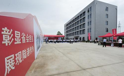 向塘最新動(dòng)態(tài)，科技重塑生活，未來(lái)之光體驗之旅