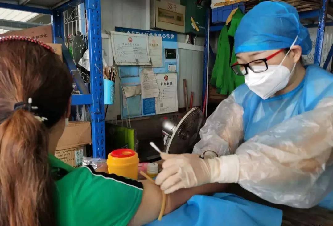 柳州最新肺炎疫情，多方觀(guān)點(diǎn)與深度解析