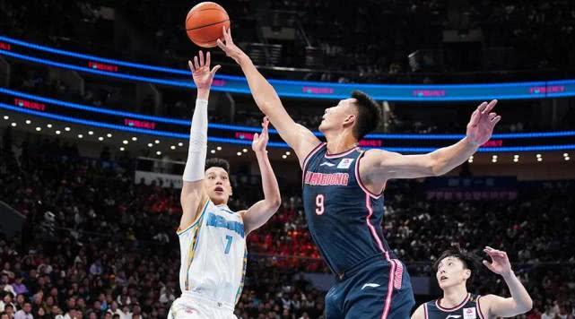 新疆獨特風(fēng)味探索，小巷深處的隱藏特色小店