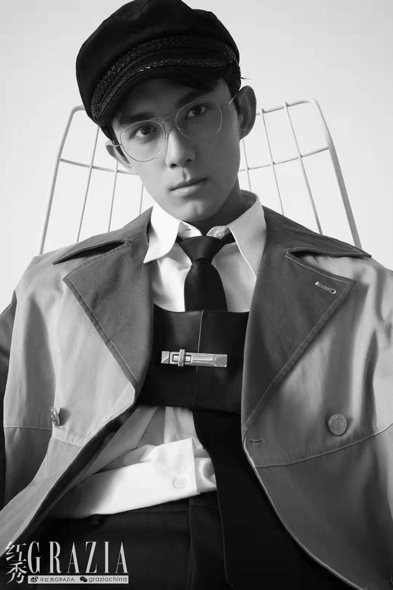 吳磊最新雜志封面，熱血少年的魅力無(wú)限風(fēng)采