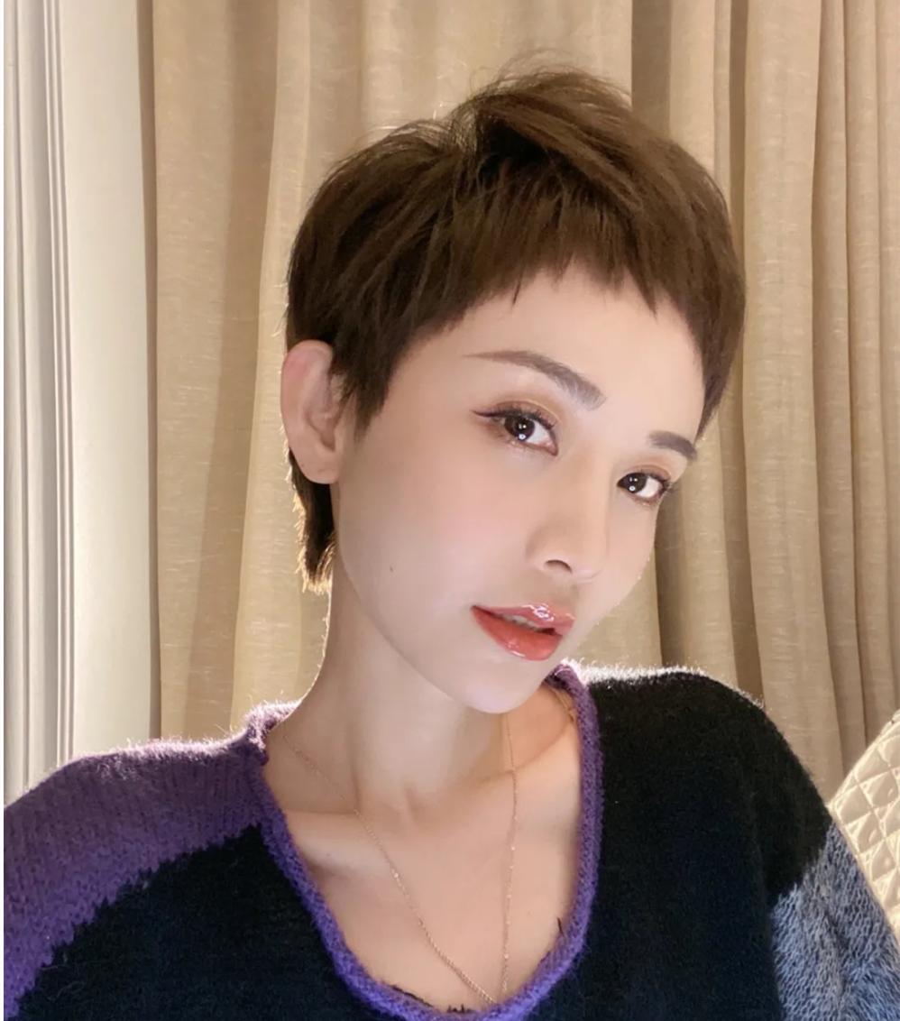 最新女生發(fā)型流行趨勢，時(shí)尚減齡發(fā)型指南