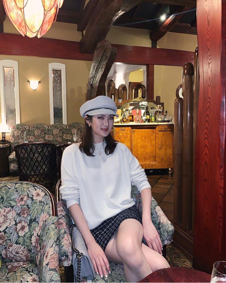 華為最新款女士智能手機，科技與時(shí)尚的完美融合亮相！