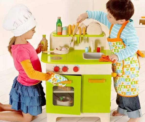 小女孩最新玩具趨勢與選擇探討，時(shí)尚之選揭秘